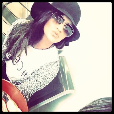Chandni_Dodia's profile picture. Me: Fashion | Food | Travelling | Photography | London |