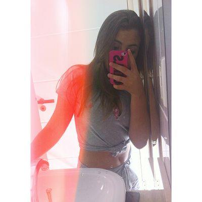 leve a vida com um sorriso no rosto. Snap: thaliaeduardaa  insta: thaliaeduaarda