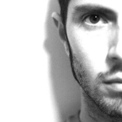 stonithman's profile picture. boring.