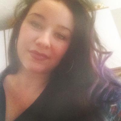 mollie917's profile picture. Too much awesome to keep bottled up