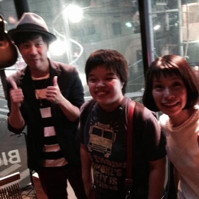 私は生まれつき目が見えません。だから、音声読み上げのソフトや機能が付いたパソコンやＩｐｈｏｎｅで文字を書いています。趣味は、ラジオを聴いたりライブに行ったりすることです。よろしくお願いします。