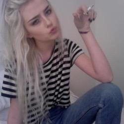 sofatsosad's profile picture. Apenas mais uma. {x} 70 { } 64 { } 58 { } 50 { } 45