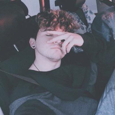 samslipringg's profile picture. PLEASE HELP ME GET SAM'S FOLLOW ON MY ACCOUNT @lawleyjolly I GOT TO 275 BUT PLEASE TAG SAM