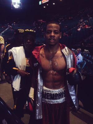 pro boxer out of memphis ,tn residing now out of las vegas ,nv #memphis sign to mayweather promotions/themoneyteam