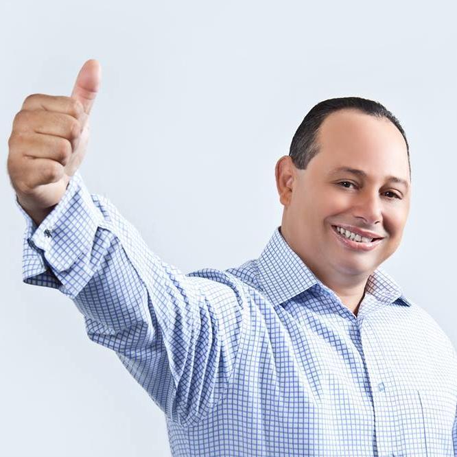 Empresario y Político. Miembro del Partido Revolucionario Dominicano (PRD) Amigo y servidor.