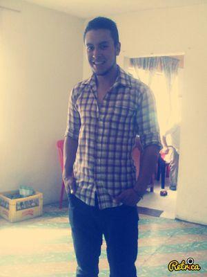 KellyMe1999's profile picture. 