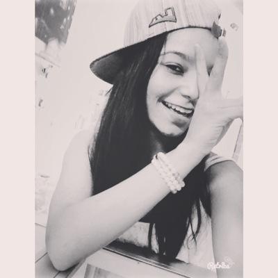 instagram: amandadelrey_  /segui ?                                                                           Santinha é o caralho.