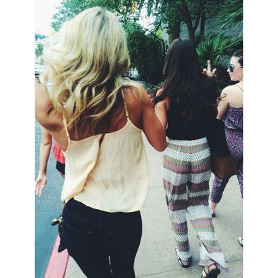 oliviamgage's profile picture. 