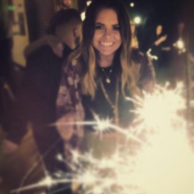 MaggiHugs's profile picture. Jesus seeker, animal lover, candid photo obsesser.