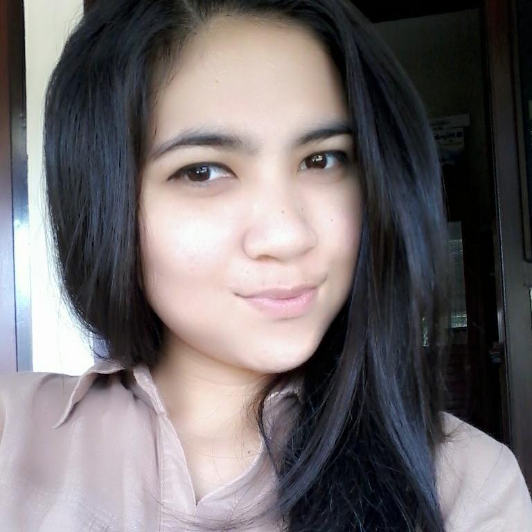 My future is to become an Nurse *_*   ♥JESUS Christ, ♥MyFamily, ♥all MyFriends,