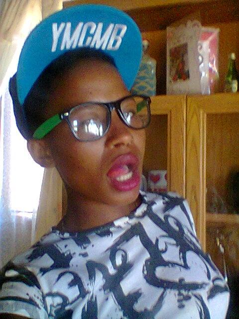 Doing grade 11 @nkang mahlale,I love hip hop....pweedy wa raps on facebook nd email is pweedy_123@cellc.blackberry.com