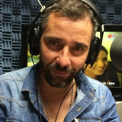 De martes a sábados de 00 a 03:30hs. Conduce Daniel Alejandro junto a un gran equipo Por CX20 RADIO MONTE CARLO 930AM