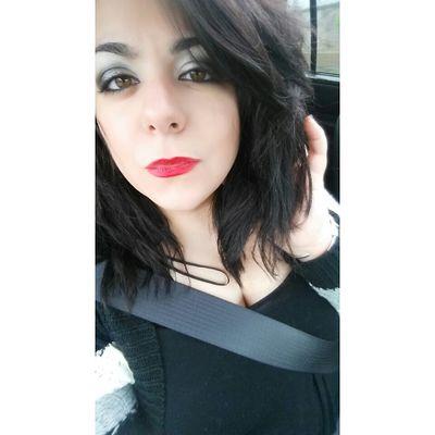 They say real girls ain't never perfect, perfect girls ain't never real.
