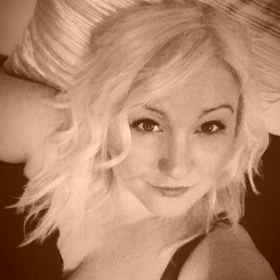 Diva2308's profile picture. Just winging it!