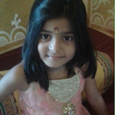 Hasini99199833's profile picture. 