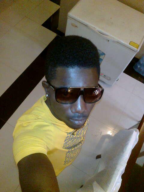 Am a cool nd God fearin person