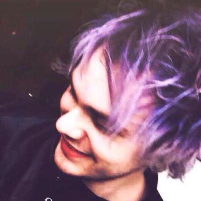 @becc_irwin gave you a free follow! So can you please RT link in the bio and please tag Michael, thank you in advance ❤️