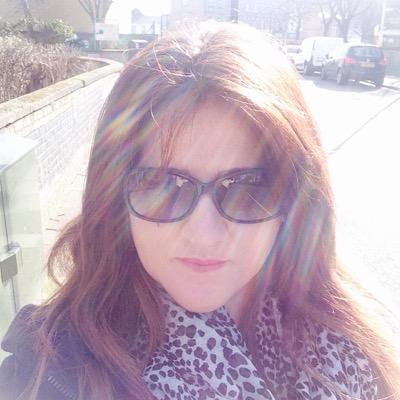 tacianatomaz's profile picture. 