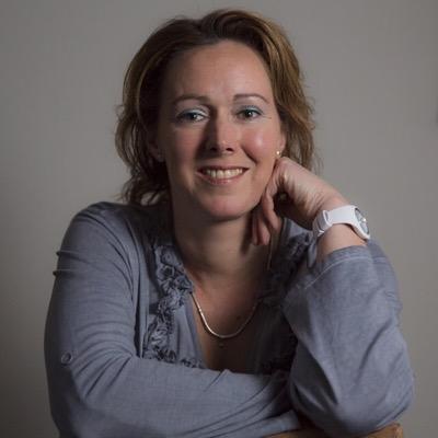 doktersassistente | ondernemend met man en kids | sportfanaat | positivo |  | España | altijd in voor gezelligheid