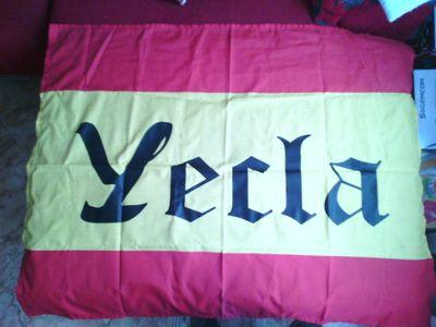 De Yecla y del VCF...sii!!! qué pasa??!!   Si te molesto,te vas...                           camaradería, birras y fútbol