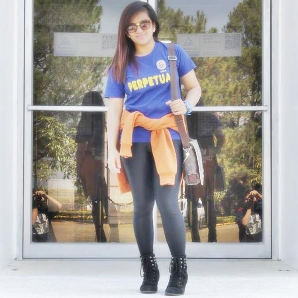 defyingthe19th's profile picture. Shes the girl
that believes that what comes around goes around.
The one that hopes for a better day.
The one that won’t give up on you.