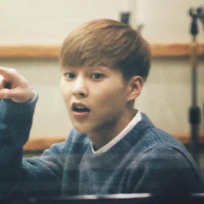 I love Korea and xiumin oppa，personal stylist