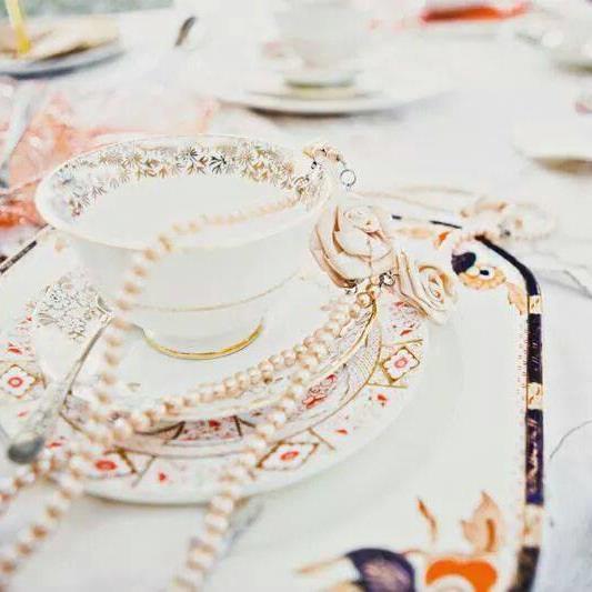tussiemussietea's profile picture. Tussie Mussie vintage tea party crockery hire offers an unique array of vintage china to hire for any event...07944857085