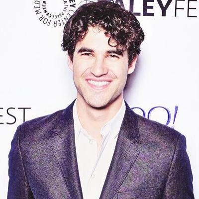 KiraRobert13's profile picture. Follow @KiraLoganRob as this account is inactive. This is also being used as a free follow account ✌️