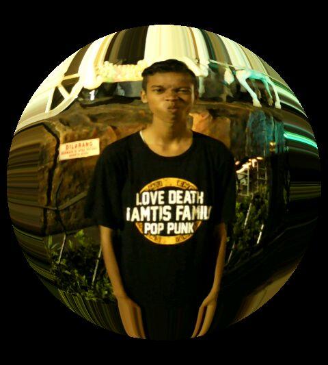 my street team pati school  JHS 5 PATI|age 15 years old|my hope someone will come back to me :)