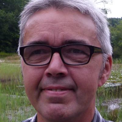 Secretaris Leergeld Zuid-Oost Groningen was zetmeelonderzoeker, PKN Veendam, voorz. Arm in Arm,lid participatieraad Veendam.