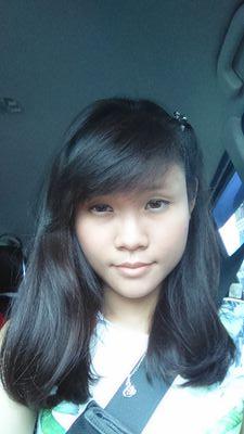 amandafebryani's profile picture. 