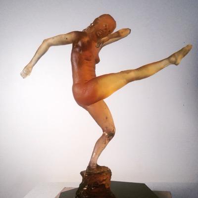 “Capturing the Lightness of Being” Specializing in the ever-changing architecture of the human body.  Intimate to monumental sculpture in bronze & cast glass.