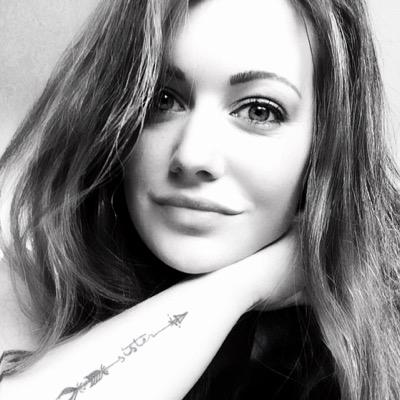 SaarDoubleU's profile picture. Female| 29| in love| lighthearted| likes to: break the rules| forgive quickly| kiss slowly| love truly| laugh uncontrollably|