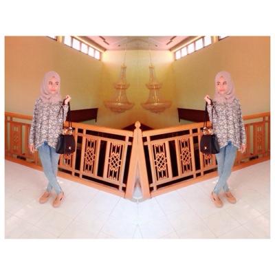 YoanAyuFebrian's profile picture. line : yoanayufebrian ig : yoan ayu febrian_ path : Yoan Ayu Febrian Hukum Unsyiah'14