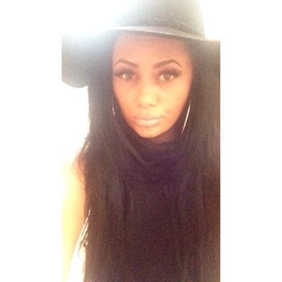 inspiring glamour model/ presenter ✌️ http://t.co/s0G7Wkqg42.fun.music.ohana *my lifestyle* ¥ insta: jessiematthewsxx