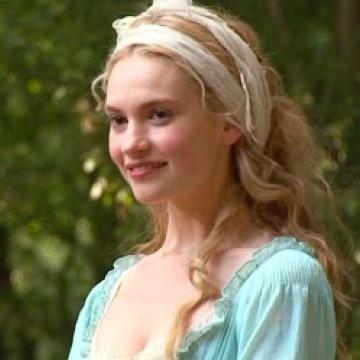 Have courage and kindess and most of all never stop believing in your dreams. #RP #CINDERELLA #DisneyRP