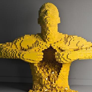 Pour tout savoir sur le monde de l'art et du design, c'est par ici !!!