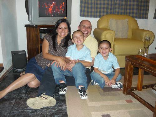 GBillarez's profile picture. No hay mal que por bien no venga , lo mejor esta por venir !!