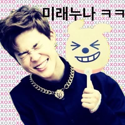 笑顔がクシャクシャおブスなジミニのＡＴＭ。오빠と呼べない若干珍しい北海道ARMYです‼︎(( ９３ＡＲＭＹちゃん繋がりましょー！！！))