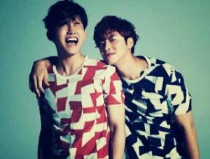 東方神起❤TVXQ❤동방신기❤
유노윤호❤
윤호 사랑해❤
二人が私のパワー💕❤楽しく㌧活したいです🍓大人ビギさんです。気軽に話しかけてもらえるとうれしいです😆
無言でも👌いつまでも…We are T！

#WeareT_Letsholdhands