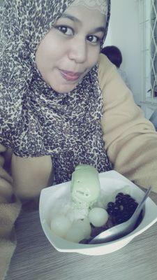 HaninFiza's profile picture. keluarga ku nomor 1