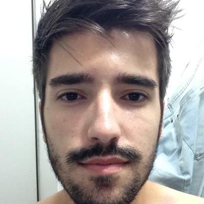 Aquariano , instagram: @eufabionavarro