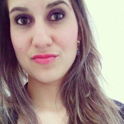 24 anos , Palmeirense, Sagitariana, Bragantina ,Feliz :D