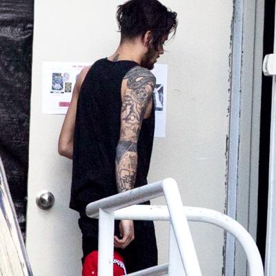 hey babe free follow but go follow @orgazayn :)