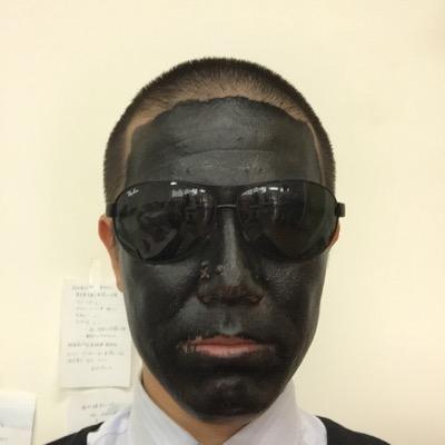 BANDIERAっていうバンドのギターやってます！