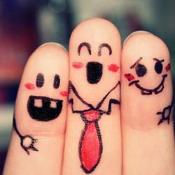 Follow me♥ I'm from Holland :)