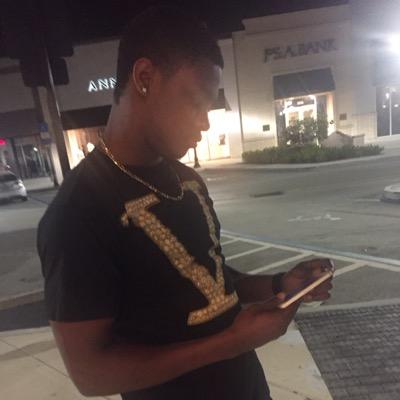 ZayyStevens Profile Picture