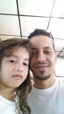 sr_latino's profile picture. Nunca seas prisionero de tu pasado, sino arquitecto de tu futuro