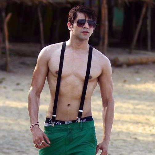 First unofficial FC of the Handsome Hunk ❤ Tv actor @Neelmotwanii ,part of #Beintehaa #YehHaiMohabbatein & #KumkumBhagya / Followed by Neel himself☺