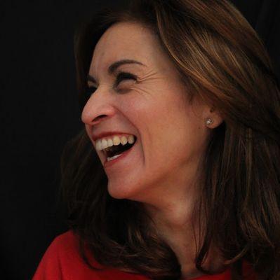 positiva, entusiasta y curiosa
